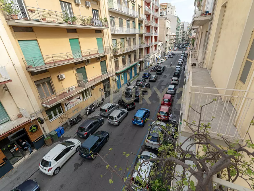 Immagine 17 di Pentalocale in vendita  in Via Milano 60 a Catania