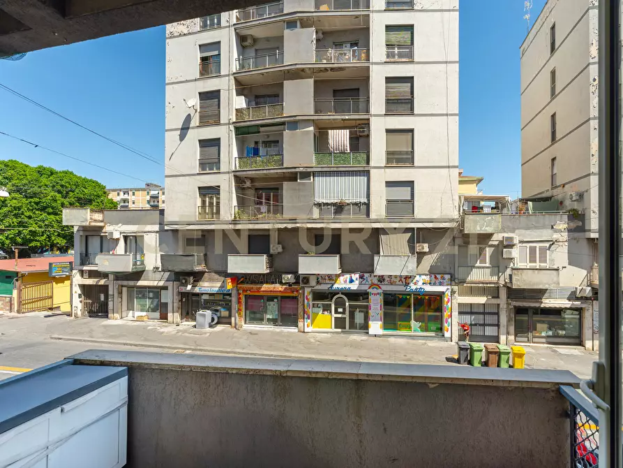 Immagine 22 di Trilocale in vendita  in Via Vittorio Emanuele II 627 a Catania