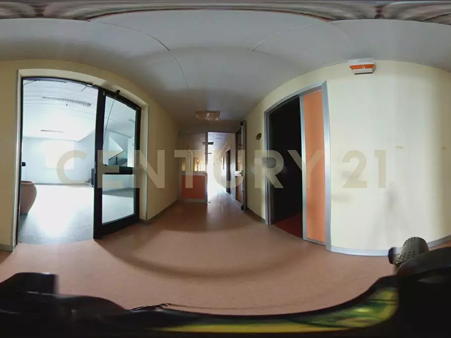 Immagine 79 di Attività artigianale in vendita  in Strada III Mimosa 14 a Catania