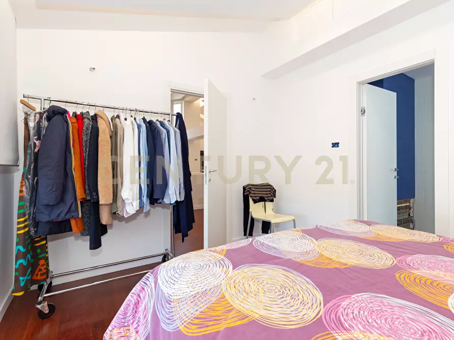 Immagine 61 di Villa in vendita  in SS284 a Adrano