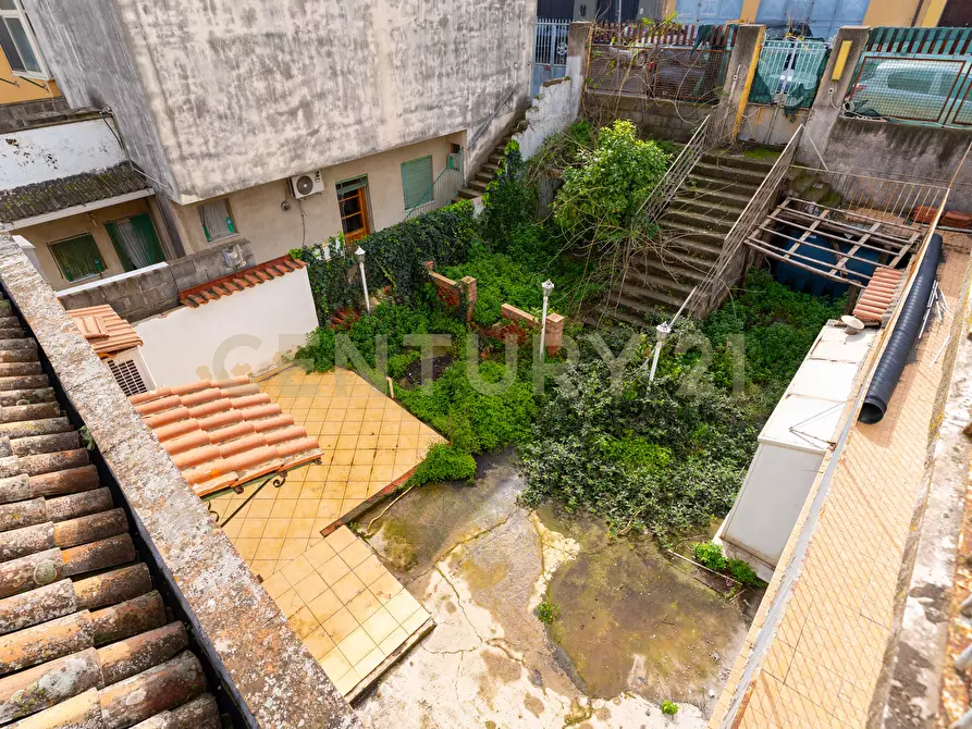 Immagine 33 di Casa bifamiliare in vendita  in Via Velletri 16 a Catania