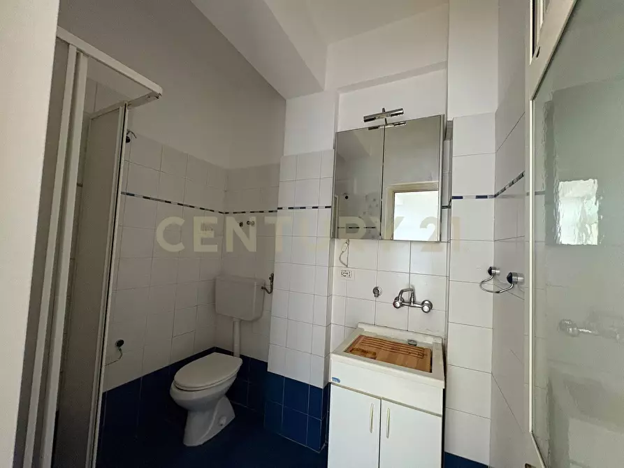 Immagine 15 di Trilocale in vendita  in Via dei Giacinti a Misterbianco