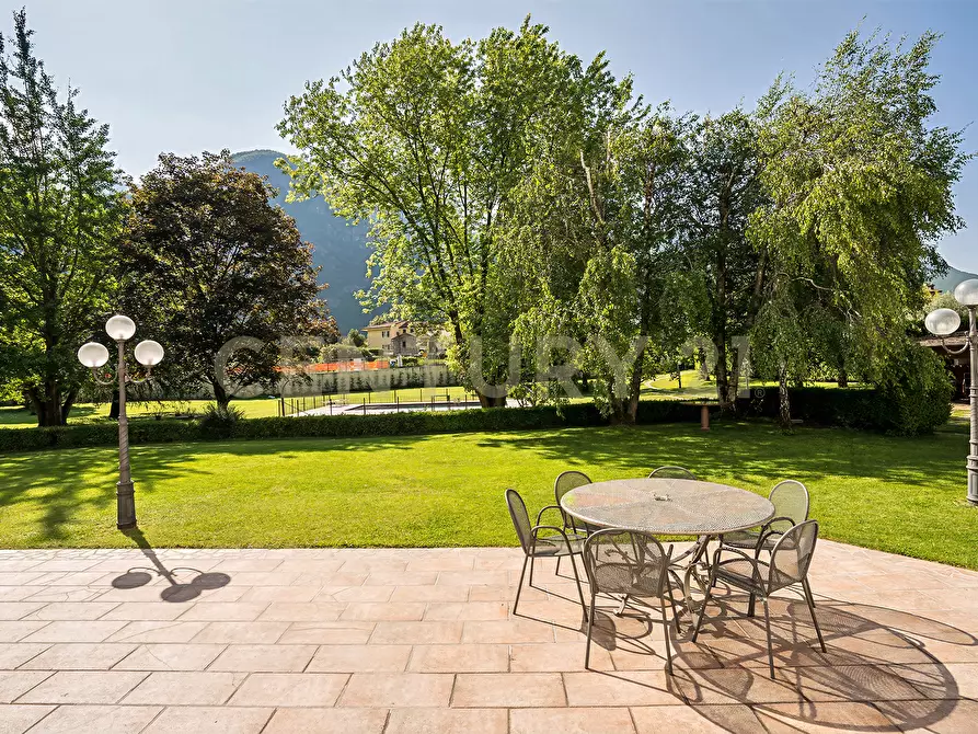 Immagine 112 di Villa in vendita  in Via Adige 25 a Brentino Belluno
