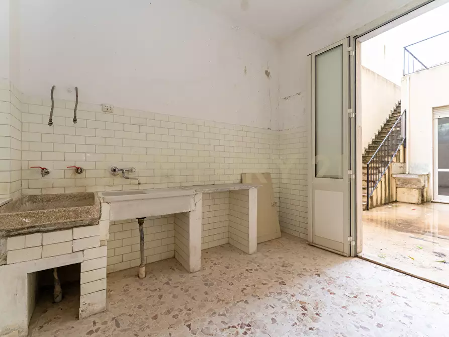 Immagine 35 di Pentalocale in vendita  in Via Principe Umberto 397 a Augusta