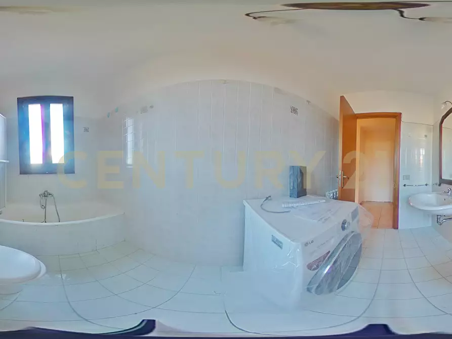 Immagine 39 di Trilocale in vendita  in Via Laudani 146 a Pedara