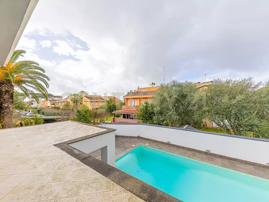 Immagine 74 di Villa in affitto  in Via Bedollo 117 a Roma