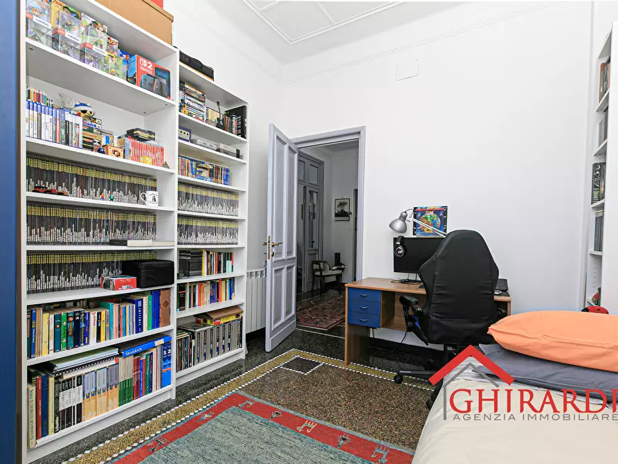 Immagine 15 di Trilocale in vendita  in VIA SESTRI 2 a Genova