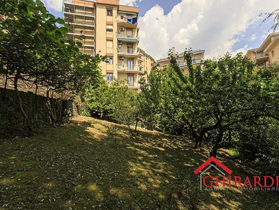 Immagine 60 di Quadrilocale in vendita  in Via Gavino Antonio 25 a Genova