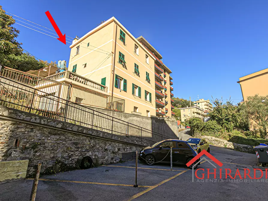 Immagine 1 di Casa trifamiliare in vendita  in Via Sergio Piombelli 28 a Genova