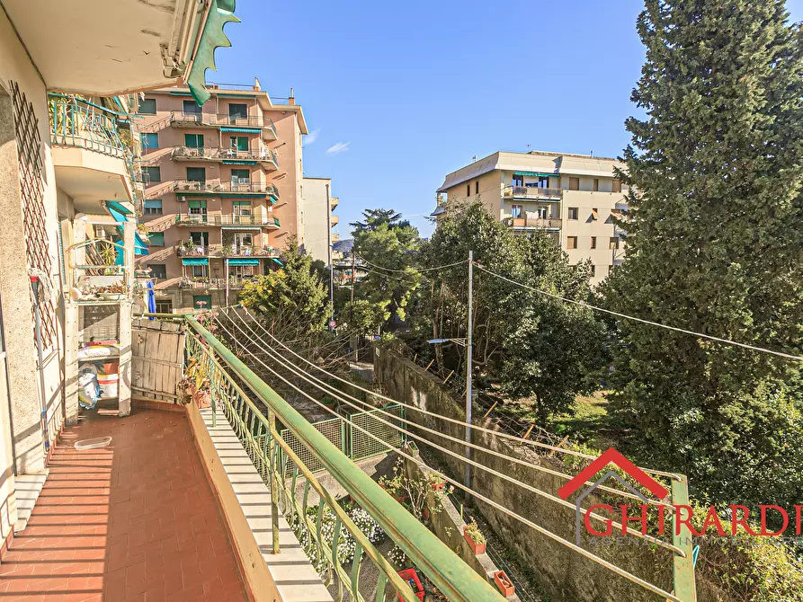 Immagine 31 di Quadrilocale in vendita  in VIA ANTICA ROMANA DI PEGLI 13 a Genova