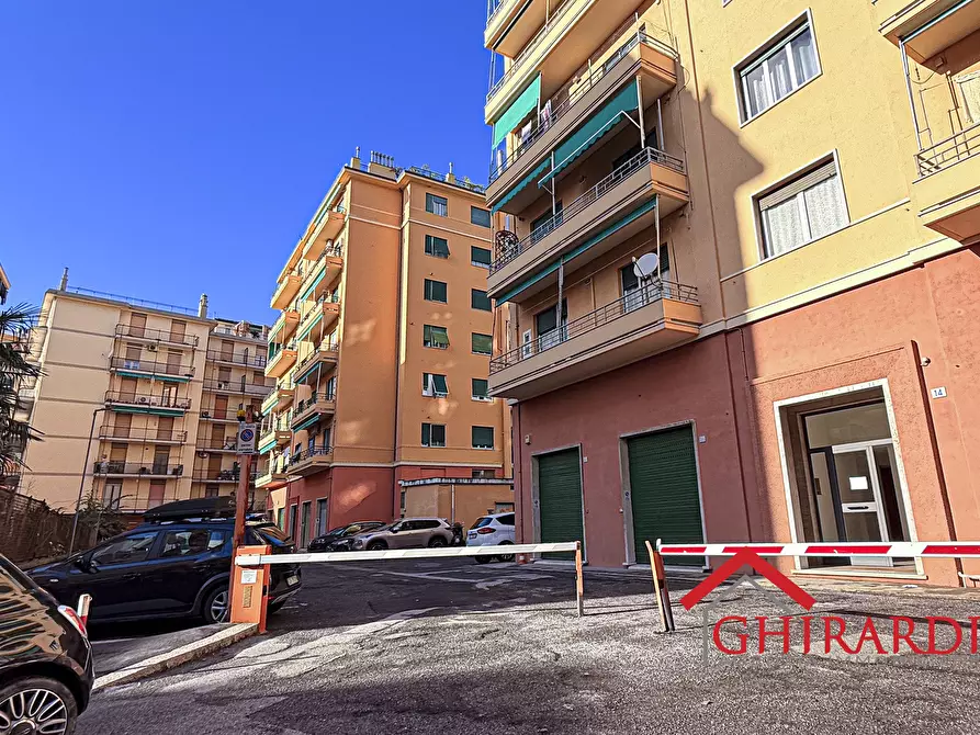 Immagine 22 di Trilocale in vendita  in VIA GIAN PIETRO SERY 14A a Genova