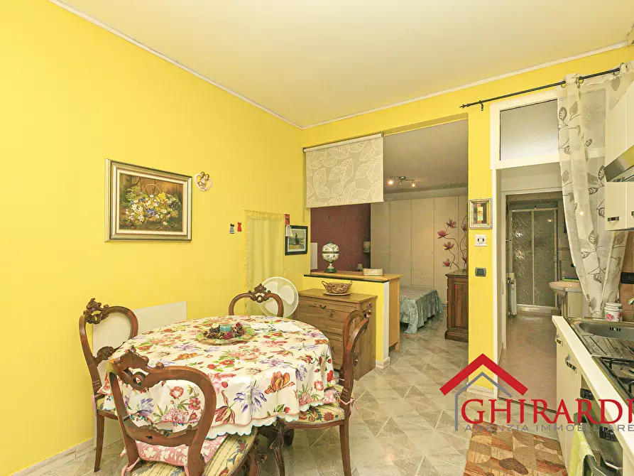 Immagine 8 di Bilocale in vendita  in Via Alfredo D'Andrade 37 a Genova