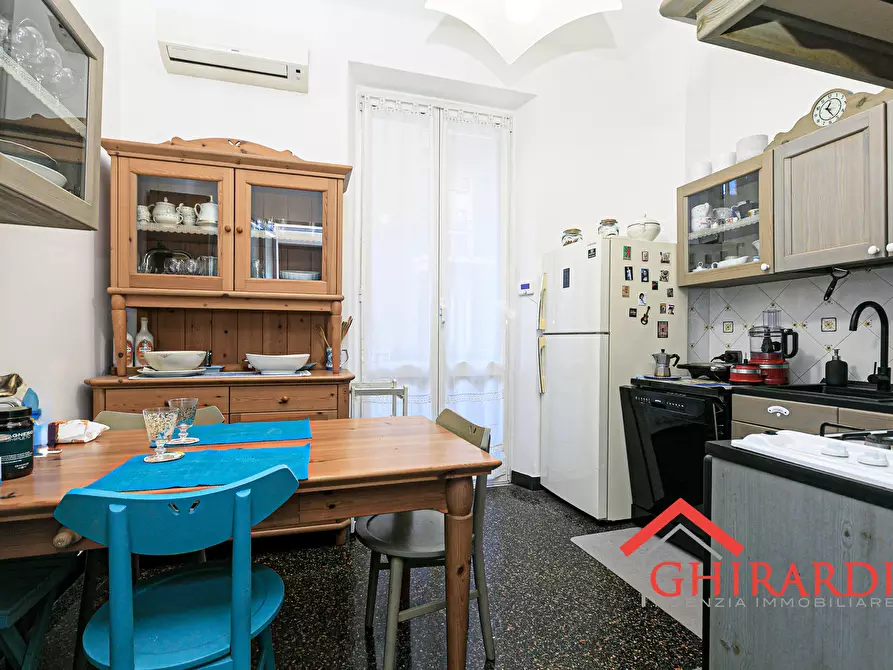 Immagine 11 di Trilocale in vendita  in VIA SESTRI 2 a Genova