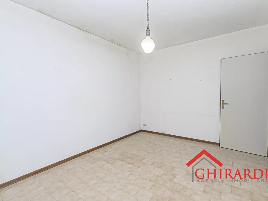 Immagine 16 di Trilocale in vendita  in VIA BORZOLI 54B a Genova