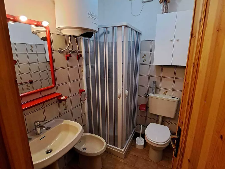 Immagine 12 di Bilocale in vendita  in VIA TETTI 7 a Roburent