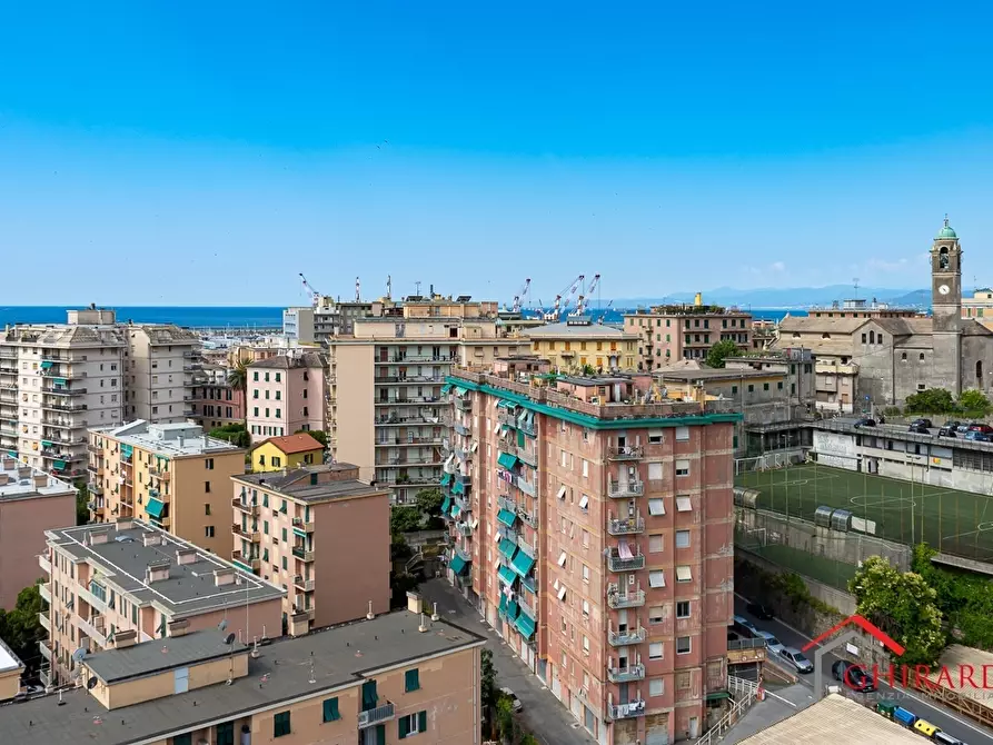 Immagine 36 di Bilocale in vendita  in Via Chiaravagna 28 a Genova