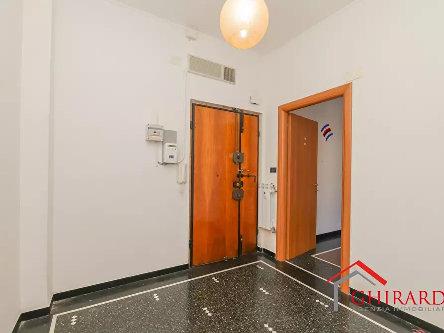Immagine 2 di Trilocale in vendita  in VIA MOLFINO 7 a Genova