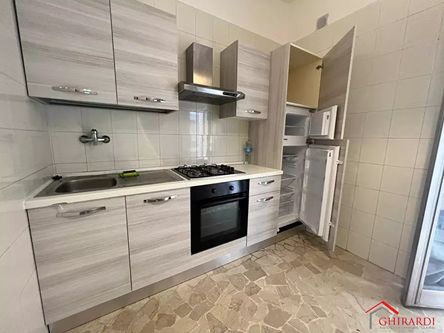 Immagine 4 di Bilocale in vendita  in VIA GIACOMO PUCCINI 17A a Genova