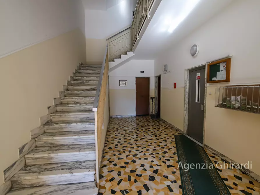 Immagine 16 di Trilocale in affitto  in Via Briscata 7 a Genova