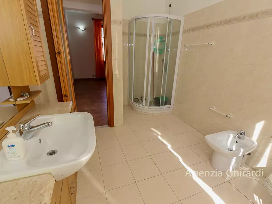 Immagine 18 di Trilocale in vendita  in VIA CHIARAVAGNA 5 a Genova