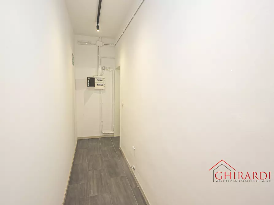 Immagine 22 di Locale commerciale in affitto  in VIA ALFREDO D'ANDRADE 76R a Genova