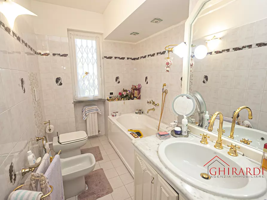 Immagine 31 di Villa in vendita  in VIA PECORILE a Celle Ligure