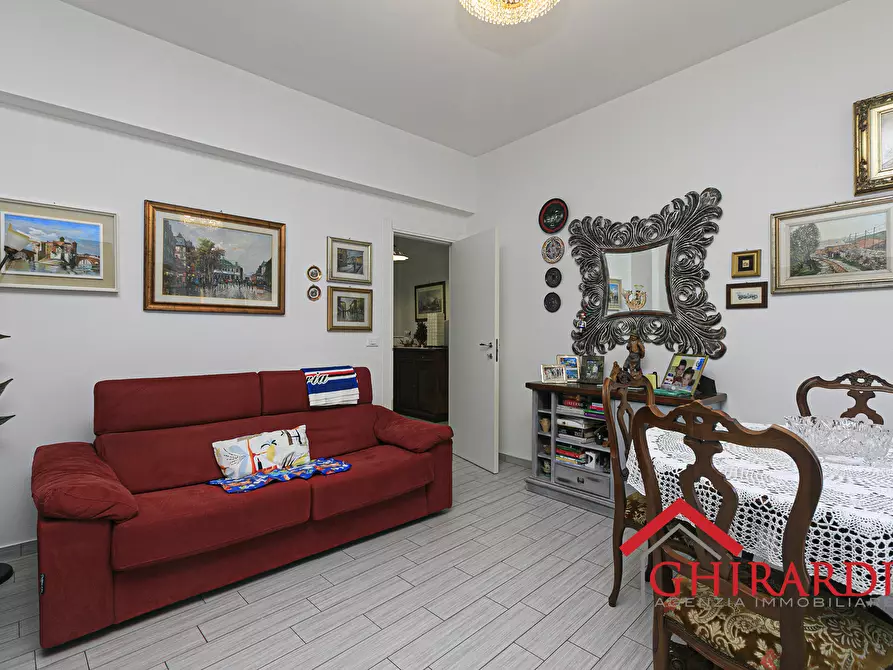 Immagine 8 di Bilocale in vendita  in VIA PAOLO TOSCANELLI 22 a Genova