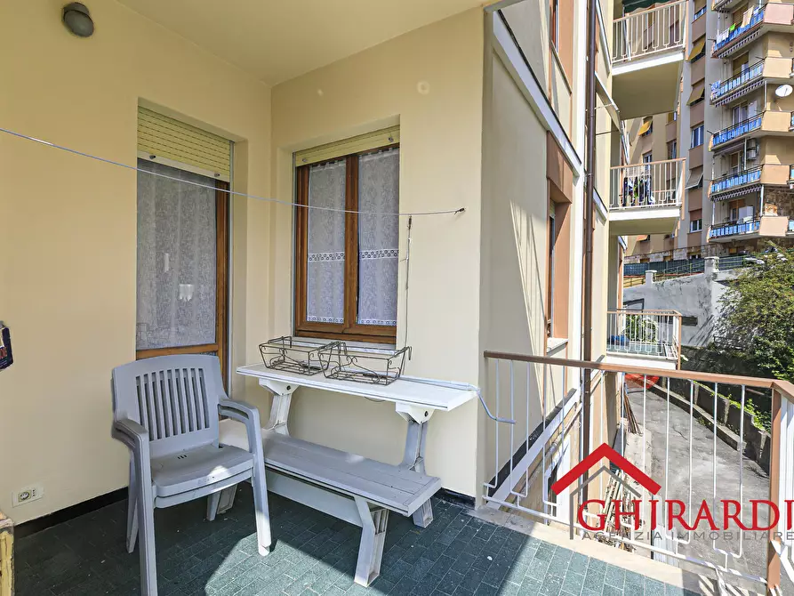 Immagine 35 di Quadrilocale in vendita  in Via Gavino Antonio 25 a Genova