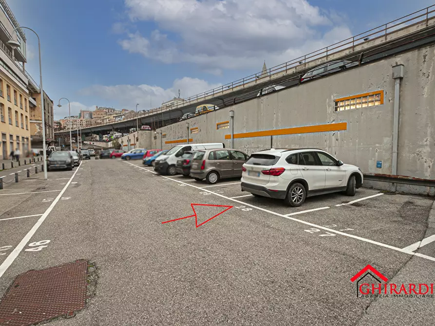 Immagine 54 di Quadrilocale in affitto  in Calata Andalò di Negro 3 a Genova
