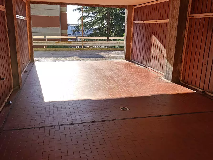Immagine 8 di Garage in vendita  in VIA ROLLINO 16 a Genova