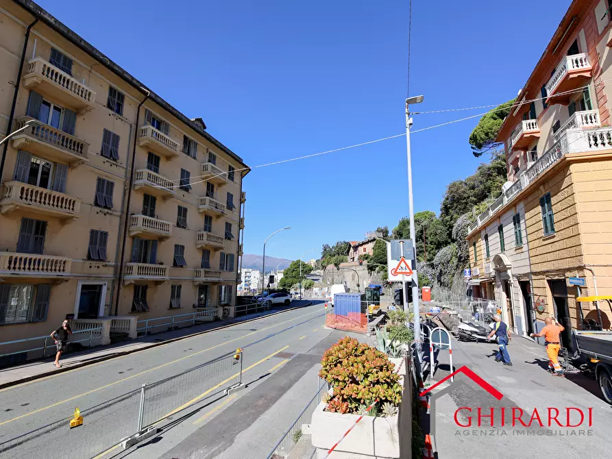 Immagine 27 di Pizzeria / Pub in vendita  in Lungomare di Pegli 39R a Genova