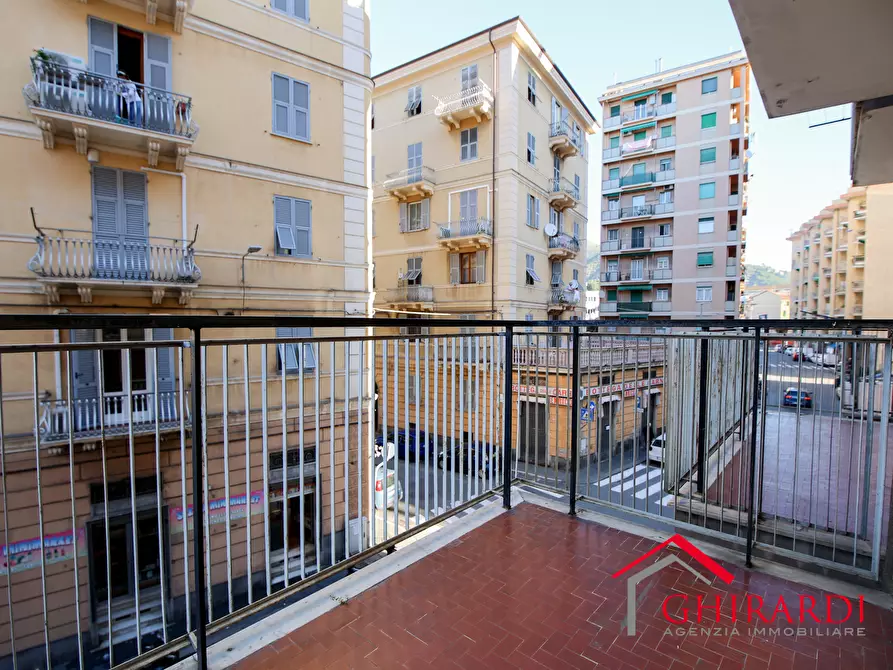 Immagine 35 di Quadrilocale in affitto  in Via Borzoli 10 a Genova