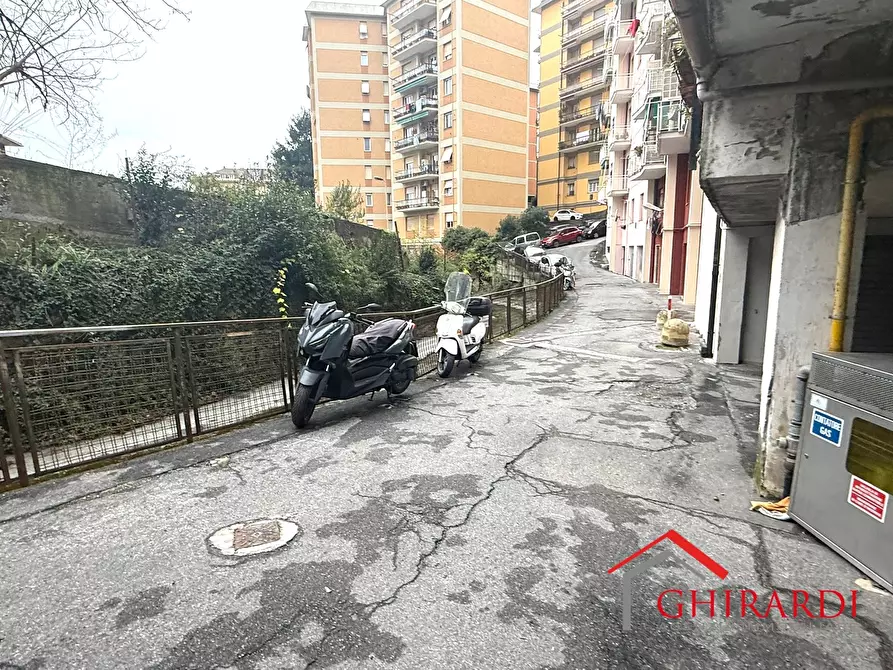 Immagine 9 di Garage in affitto  in VIA S. ALBERTO 17B a Genova