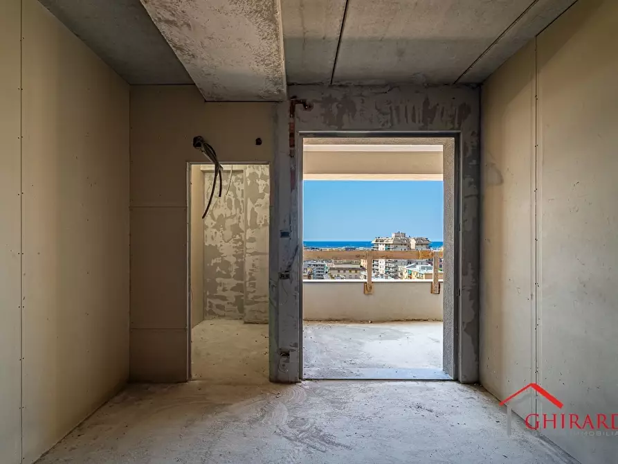 Immagine 68 di Trilocale in vendita  in Via Chiaravagna 28 a Genova