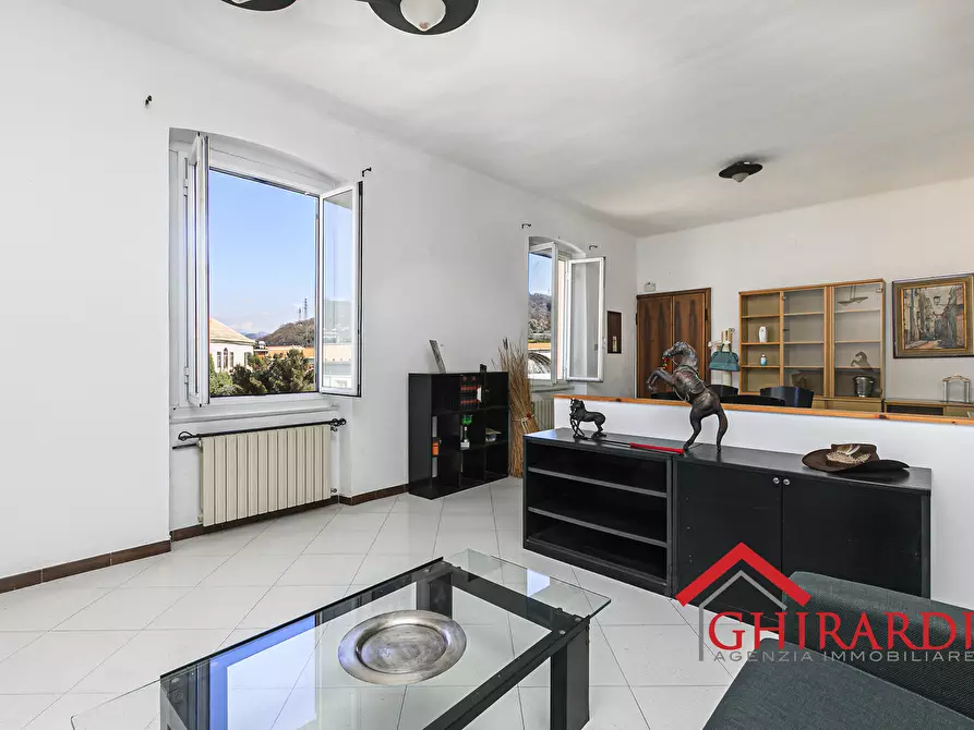 Immagine 9 di Trilocale in vendita  in Via Pier Domenico da Bissone 4 a Genova