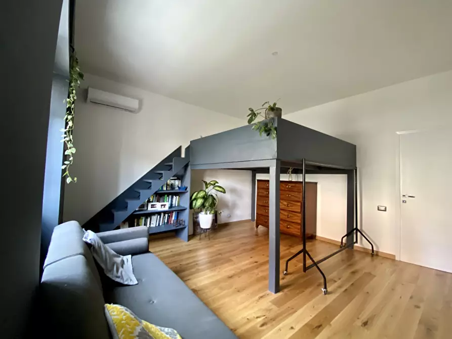 Immagine 17 di Villa in vendita  in Via delle Ninfe 25 a Anzio