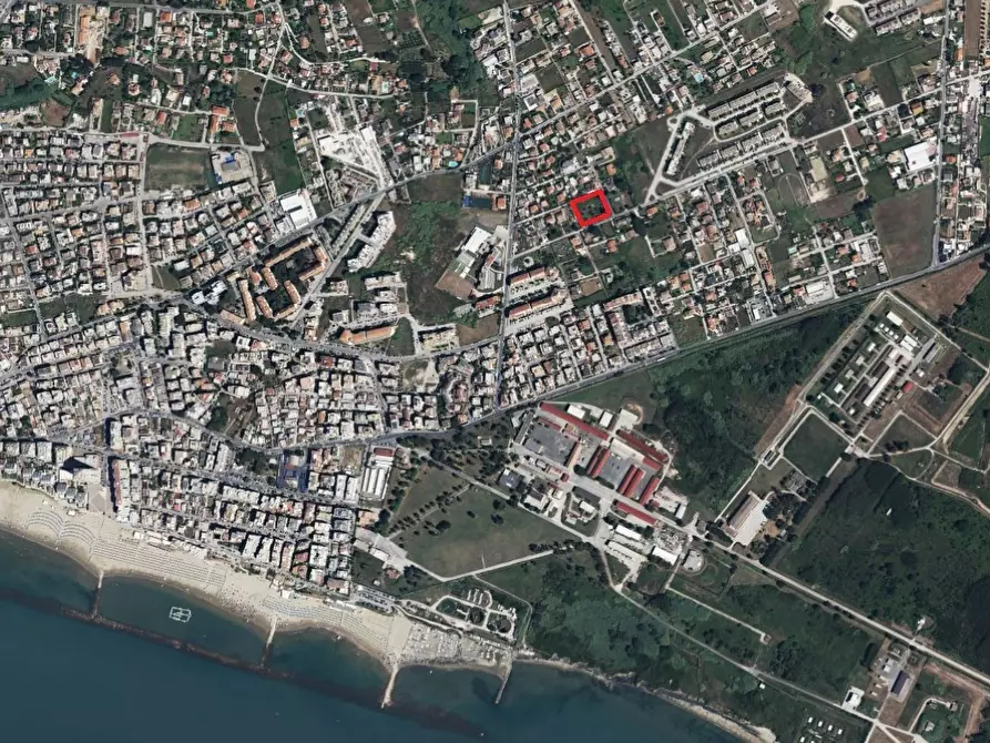 Immagine 4 di Terreno edificabile in vendita  in Via Tagliamento 8B a Nettuno