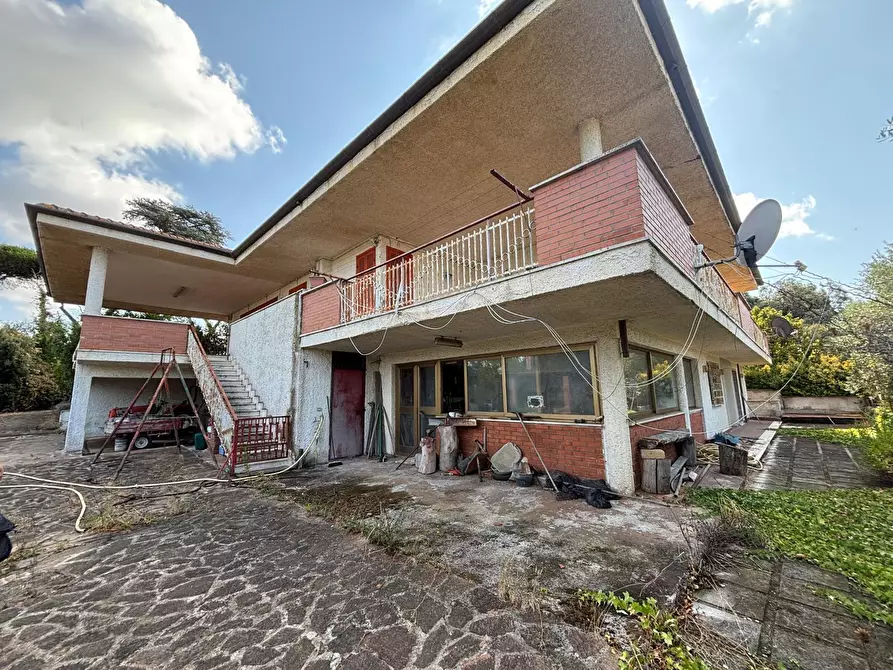 Immagine 2 di Villa in vendita  in via litoranea 528 a Sabaudia