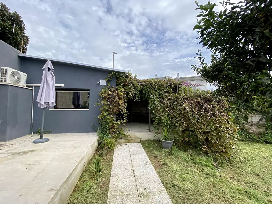 Immagine 46 di Villa in vendita  in Via delle Ninfe 25 a Anzio