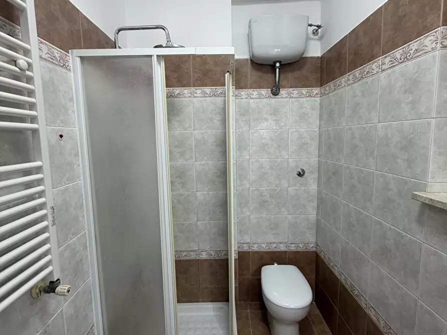 Immagine 18 di Quadrilocale in vendita  in Via Napoli 29 a Nettuno