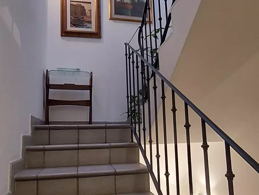 Immagine 34 di Villa in vendita  in via della prugnoliccia a Livorno