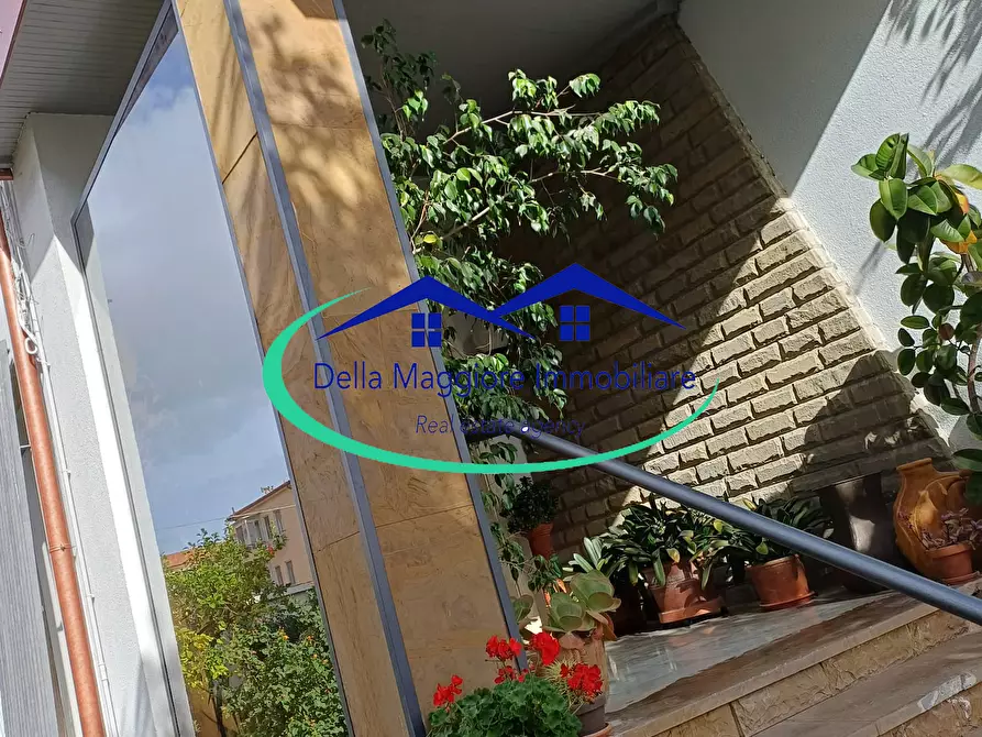 Immagine 4 di Casa bifamiliare in vendita  a Livorno