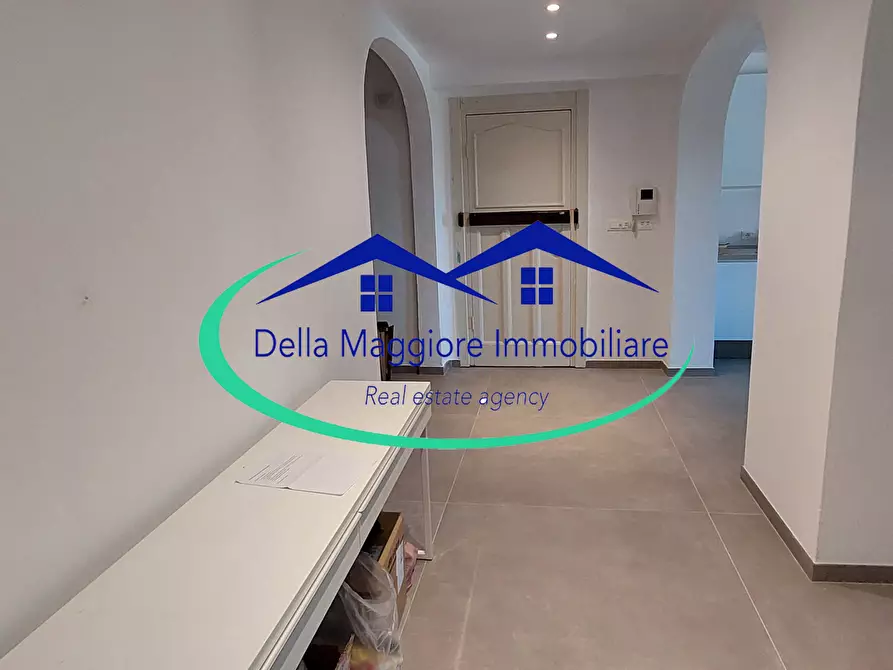 Immagine 16 di Villa in vendita  a Livorno