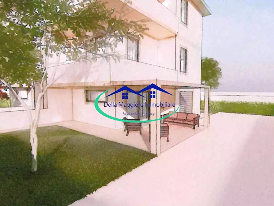 Immagine 4 di Appartamento in vendita  a Livorno