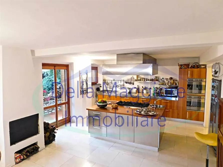 Immagine 19 di Casa indipendente in vendita  a Livorno