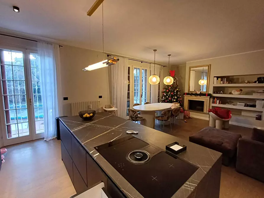 Immagine 9 di Casa bifamiliare in vendita  a Livorno