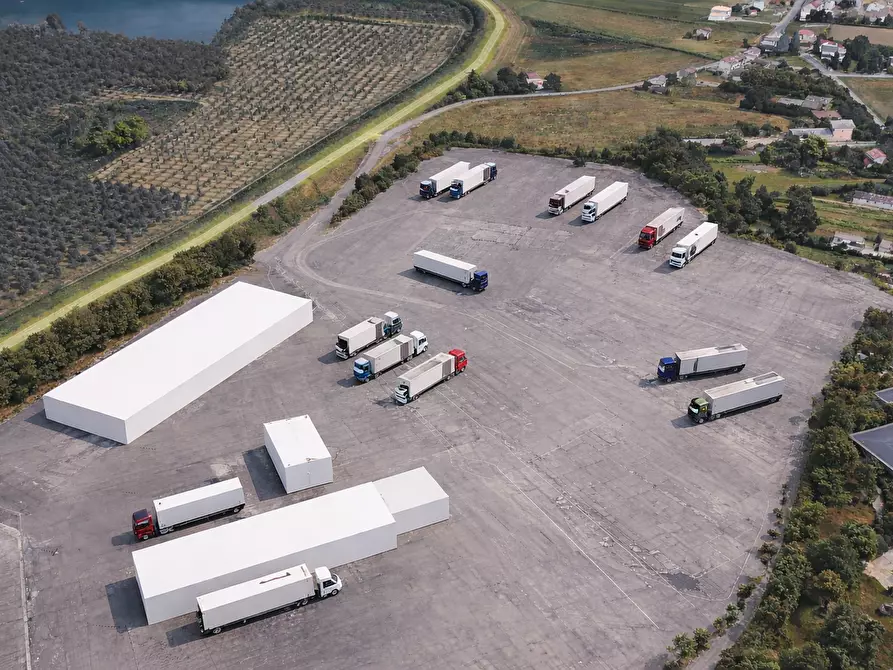 Immagine 7 di Attività artigianale in vendita  a Boretto