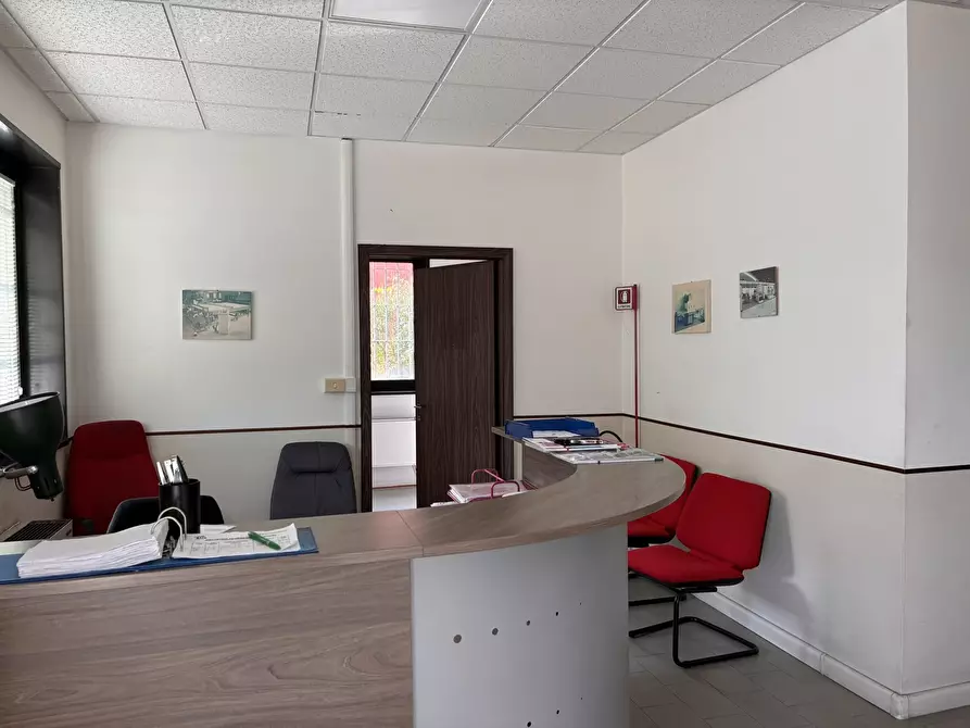 Immagine 13 di Attività artigianale in vendita  a Calestano