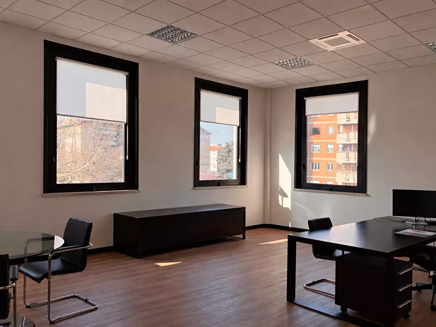 Immagine 6 di Ufficio in affitto  in Strada Langhirano a Parma