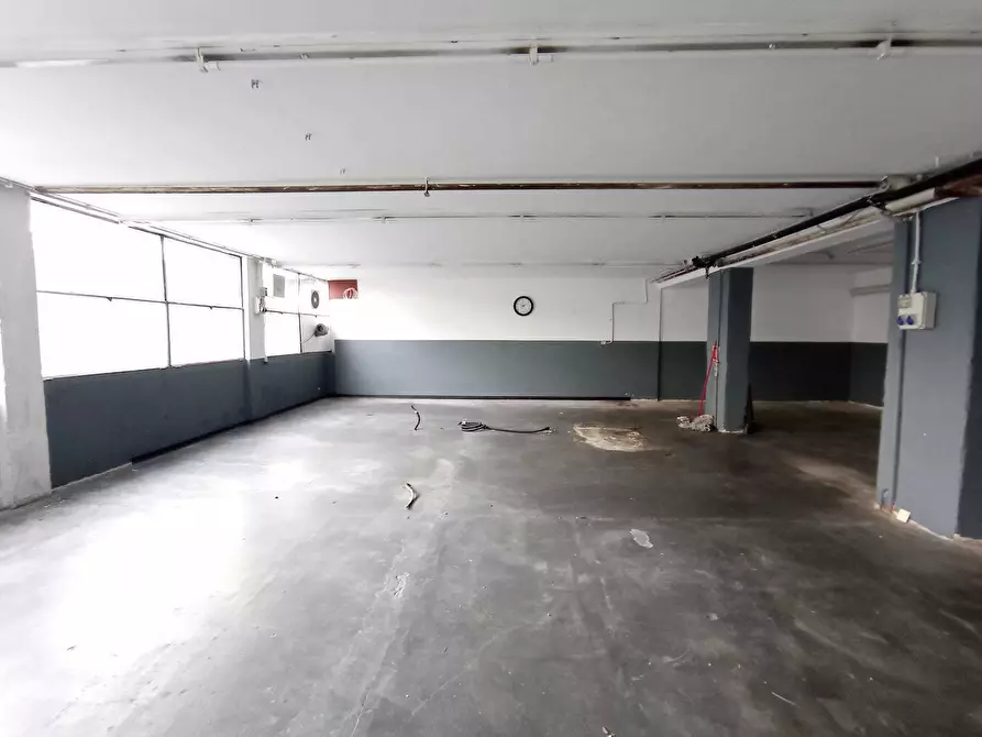 Immagine 14 di Locale commerciale in affitto  in via rosmini 14 a Trento